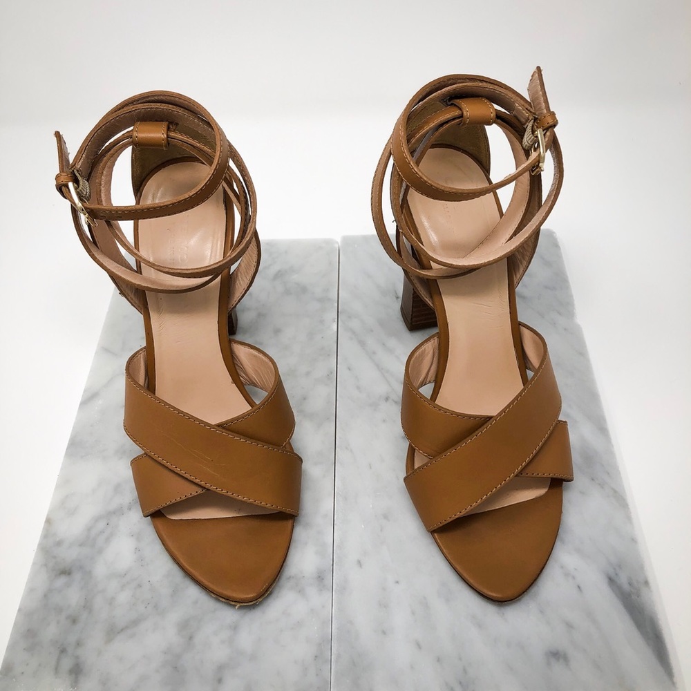 Genuine leather block heels sold by Club Monico